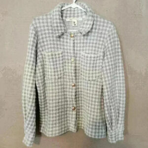 Max studio grey white plaid button up shacket jacket size M gold buttons